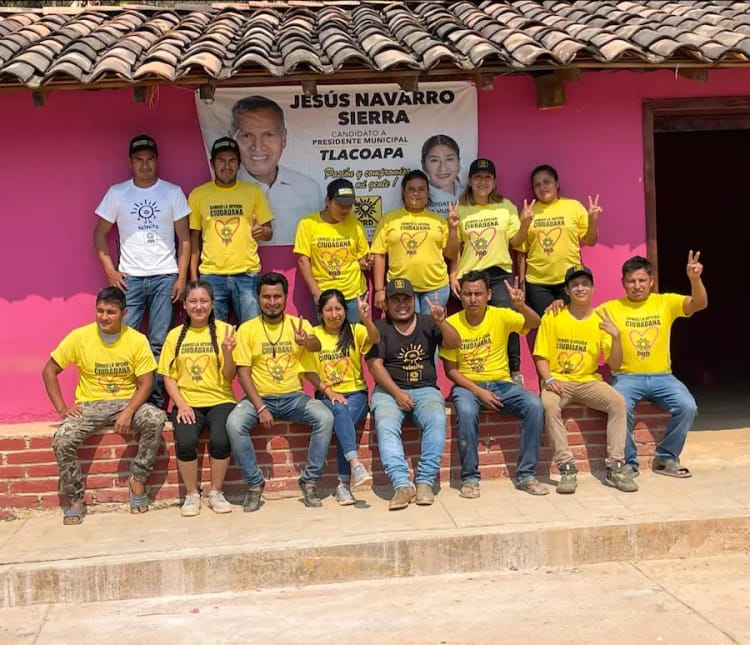 Pasión y Compromiso: La Juventud se une a Jesús Navarro para un Mejor Tlacoapa Pasión y Compromiso: La Juventud se une a Jesús Navarro para un Mejor Tlacoapa