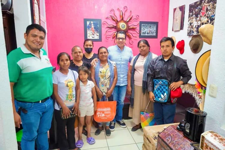 Victoriano Wences Real será padrino de graduación de egresados del EMSAD 019 de Ahuatepec Pueblo Victoriano Wences Real será padrino de graduación de egresados del EMSAD 019 de Ahuatepec Pueblo