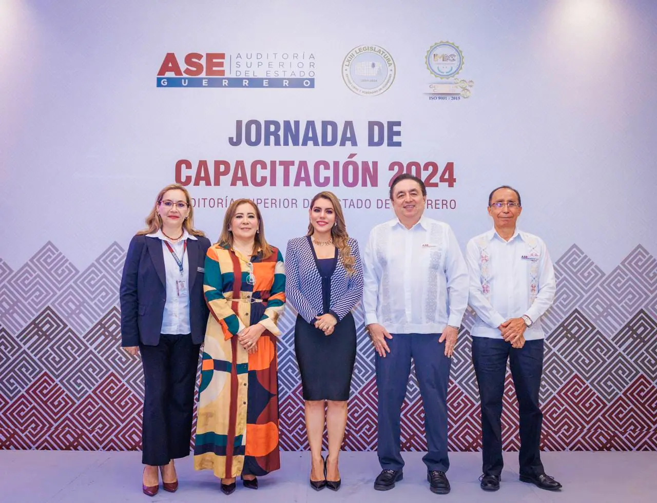 Evelyn Salgado convoca a nuevos ediles a servir al pueblo con honestidad, transparencia y sin corrupción Evelyn Salgado convoca a nuevos ediles a servir al pueblo con honestidad, transparencia y sin corrupción